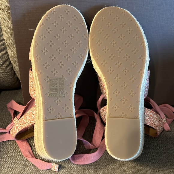 Patricia Nash Sandals - Picture 10 of 15